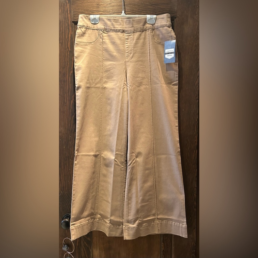 Nina Leonard Pull-on Wide Leg  Denim Pant